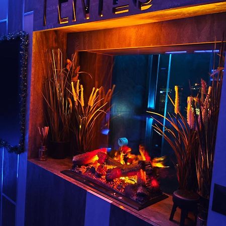 Smart Luxury Penthouse Suites - Private Sauna, Hot-Tub, Home Cinema At The Best Location In Skopje Esterno foto