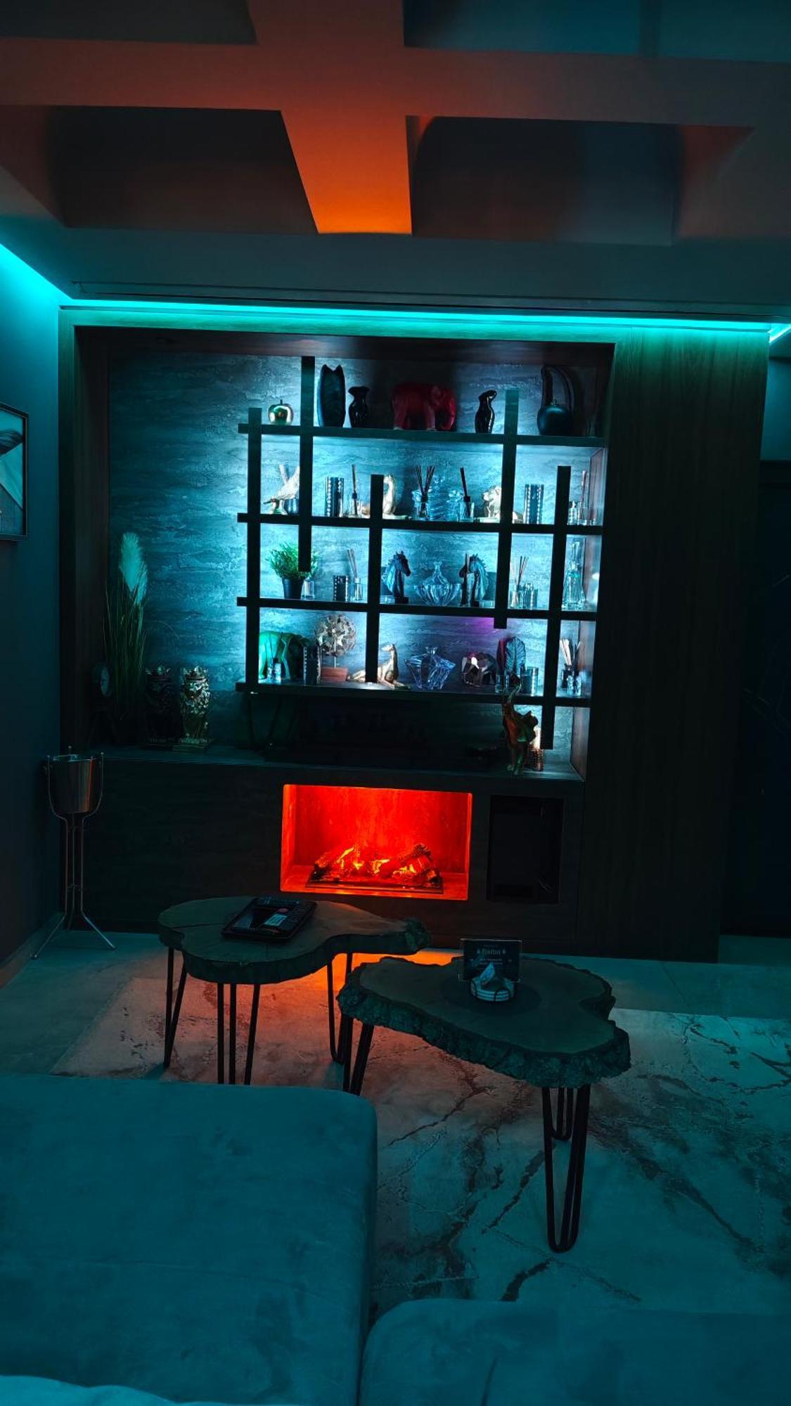 Smart Luxury Penthouse Suites - Private Sauna, Hot-Tub, Home Cinema At The Best Location In Skopje Esterno foto